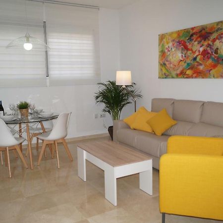 Apartamento Plaza Alfonso XII Малага Экстерьер фото