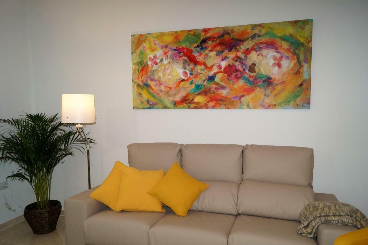 Apartamento Plaza Alfonso XII Малага Экстерьер фото